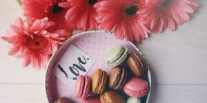 Biglietto Festa Della Mamma Wishing Well 'To A Wonderful Mum': Lussuoso Con Scatola, Gemma A Cuore E Fiocco In Rafia