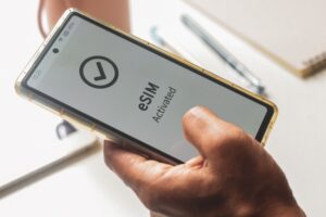 日本のスマホは使えるの?海外に行くなら知っておくべき携帯電話事情 日本のスマホは使えるの?海外に行くなら知っておくべき携帯電話事情