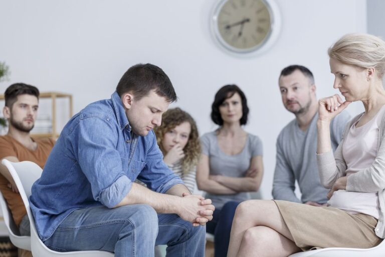 「実は…」を意味する英語表現6つ｜使い分けのポイントとは？ | DMM英会話ブログ