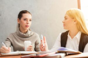 Smart Expressions for Providing Reasons, Predictions and Recommendations Smart Expressions for Providing Reasons, Predictions and Recommendations