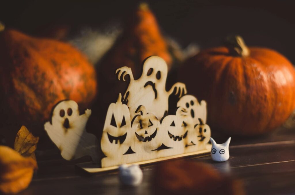 Upcoming Holiday: Halloween 🎃 Upcoming Holiday: Halloween 🎃