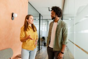 5 Easy Tips for Making Small Talk in English 5 Easy Tips for Making Small Talk in English