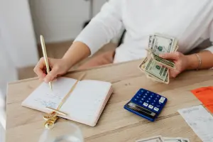 How to Talk About the Economy in English